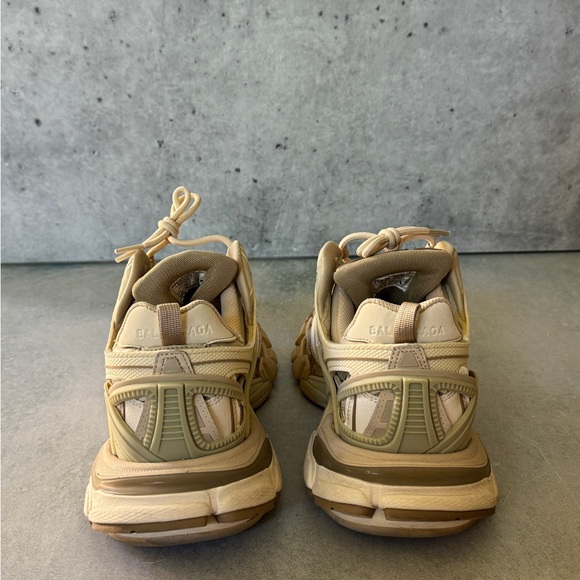 Balenciaga Track 2 Trainer Sneakers Beige Neutral Tones Fits US 8-9 - Picture 5 of 9